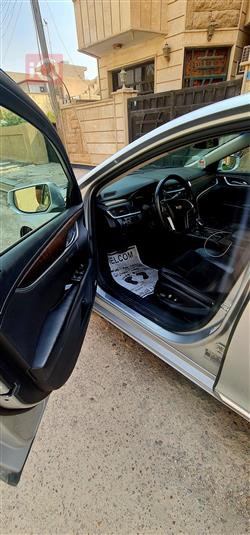 كاديلاك XTS